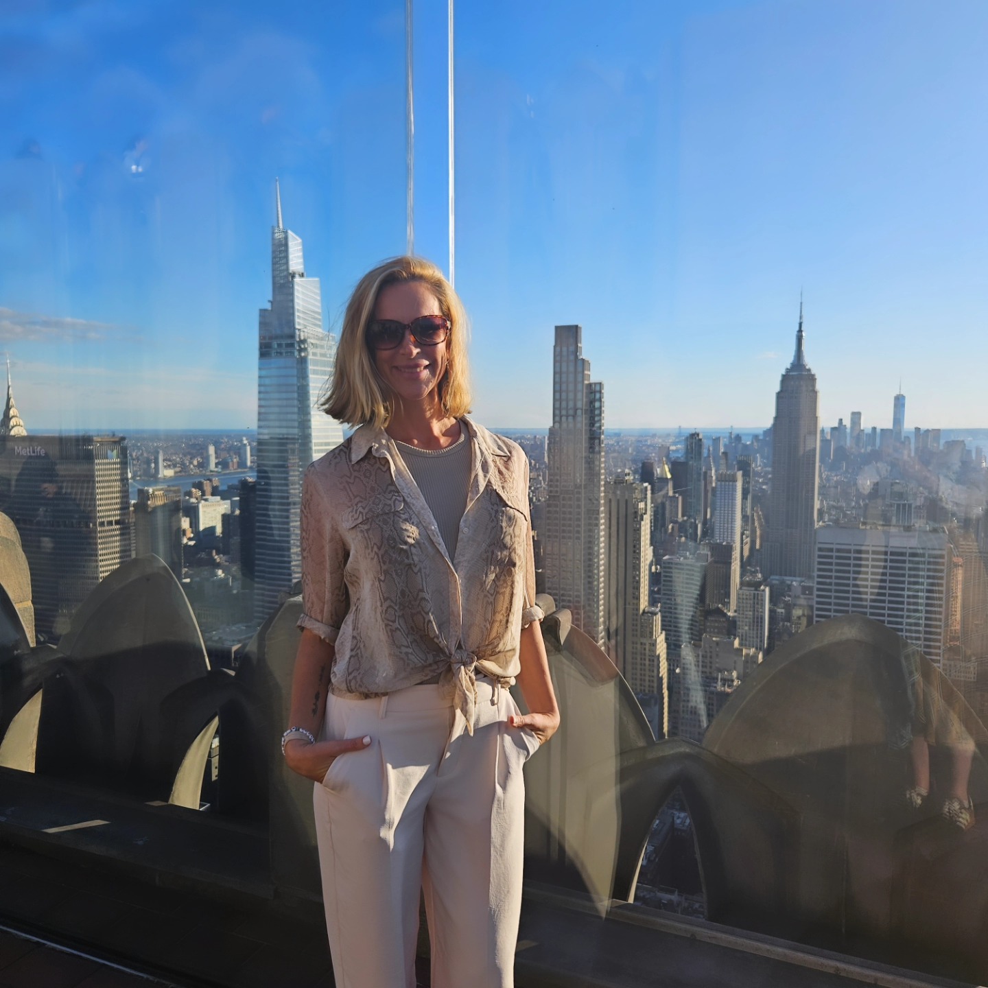 Elizabeth Jean Poston atop a New York City skyscraper